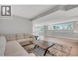 407 HARRISBURG Road - 17