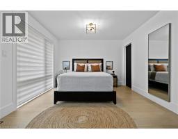 1207 QUEEN Street N - 17