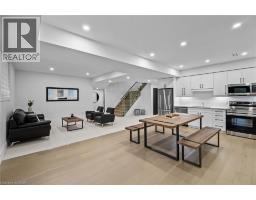 1207 QUEEN Street N - 38