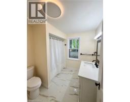 648 WALLACE Street - 13