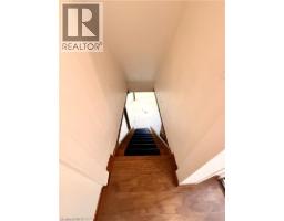 648 WALLACE Street - 22