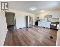 648 WALLACE Street - 5