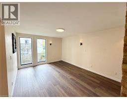 648 WALLACE Street - 8