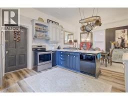 32 ELLEN Street E - 13