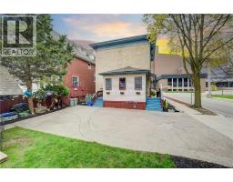 32 ELLEN Street E - 36