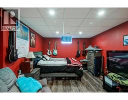 25 PICKETT Court - 25