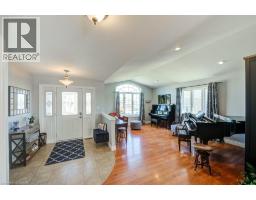25 PICKETT Court - 4