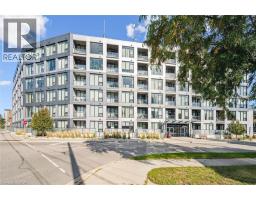 690 KING Street W UnitNo. 622 - 32