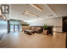 690 KING Street W UnitNo. 622 - 38