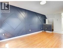 14 CHATEAU Crescent - 13