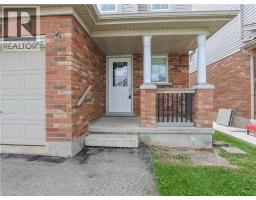 14 CHATEAU Crescent - 5