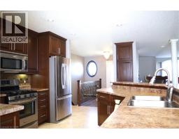 161 BROCK Street - 18