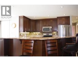 161 BROCK Street - 19