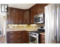 161 BROCK Street - 20