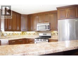 161 BROCK Street - 23