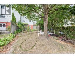 633 GRANGE Crescent - 38