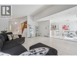 110 QUEEN CHARLOTTE Crescent - 7