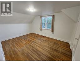 185 HIGHLAND Road W - 10
