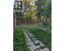 185 HIGHLAND Road W - 20