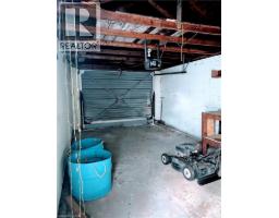 185 HIGHLAND Road W - 21