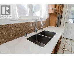 48 CHRISTOPHER Drive - 15