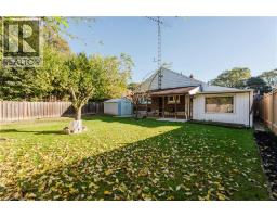 48 CHRISTOPHER Drive - 32