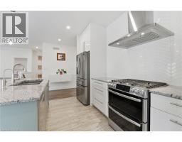 19 GILMER Crescent - 12