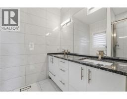 19 GILMER Crescent - 18