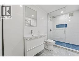 19 GILMER Crescent - 30