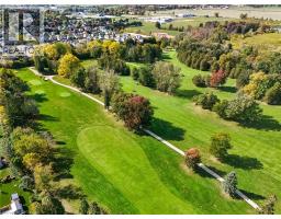 19 GILMER Crescent - 5