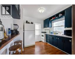 96 EMERY Street W - 25