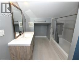 10 MEDA Street - 26