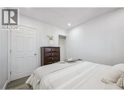 405 WELLINGTON Street N - 18