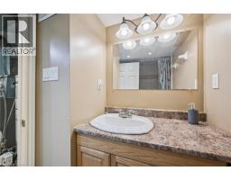 405 WELLINGTON Street N - 30