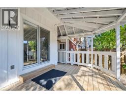 405 WELLINGTON Street N - 32