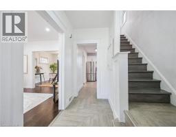 405 WELLINGTON Street N - 6