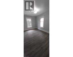 50 RIFE Avenue - 13