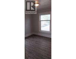 50 RIFE Avenue - 6