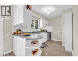 352 VANIER Drive - 17
