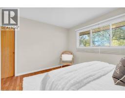 352 VANIER Drive - 24