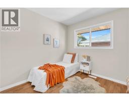 352 VANIER Drive - 25