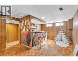 352 VANIER Drive - 32