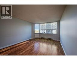 55 GREEN VALLEY Drive UnitNo. 811 - 15