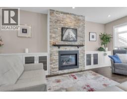 424 ALAN Crescent - 2
