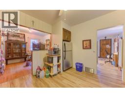 215 LANCASTER Street W - 10