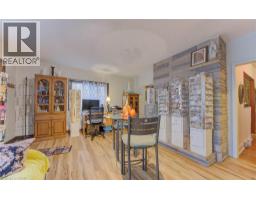 215 LANCASTER Street W - 7