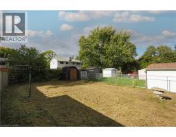 10 BALFOUR Crescent - 29
