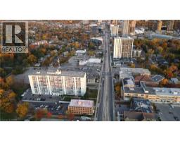 824 KING Street W - 12