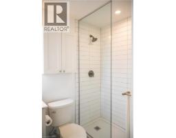 15 WELLINGTON Street S UnitNo. 909 - 22