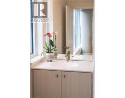 15 WELLINGTON Street S UnitNo. 909 - 23